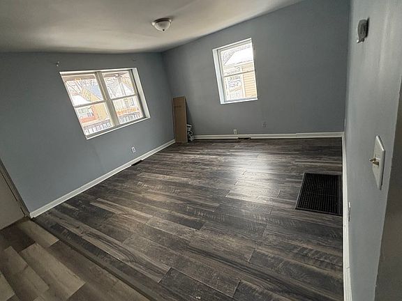 2nd image of 1022 Byrd Ave