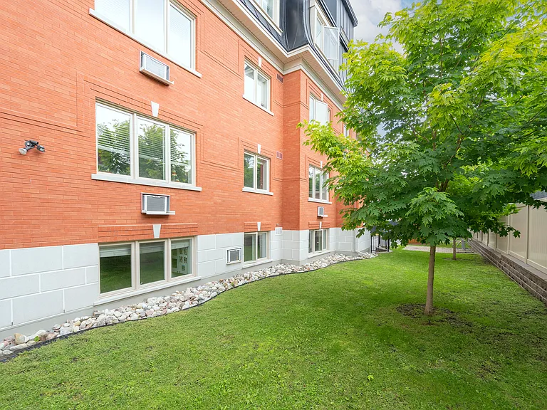 162 Cambridge St N #35 — Photo 7