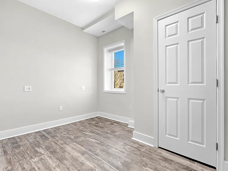 100 S Bouldin St #1 — Photo 6