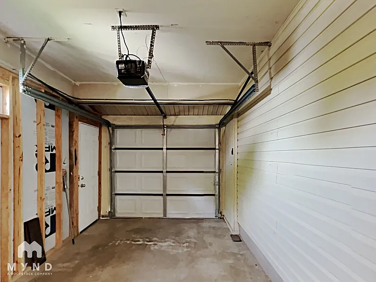 4802 Hilldale Dr — Photo 15