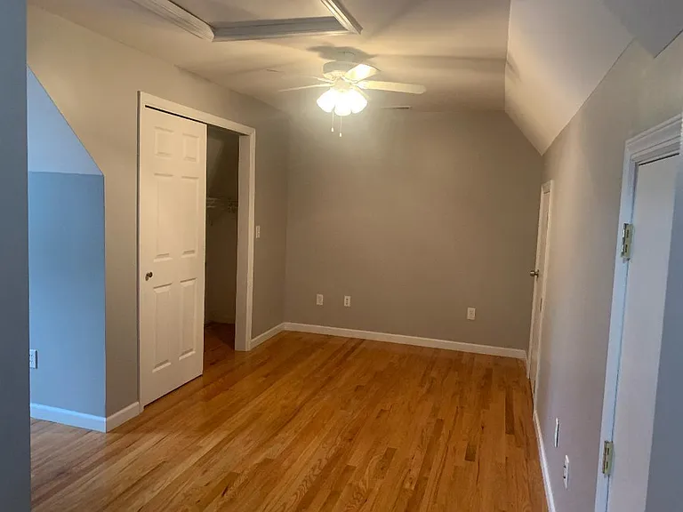42-44 Ferris Ave #42-44 — Photo 6