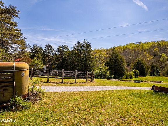 38th image of 596 Byrams Fork Rd