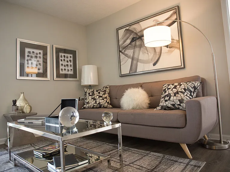 Gardenwood Residences — Photo 9