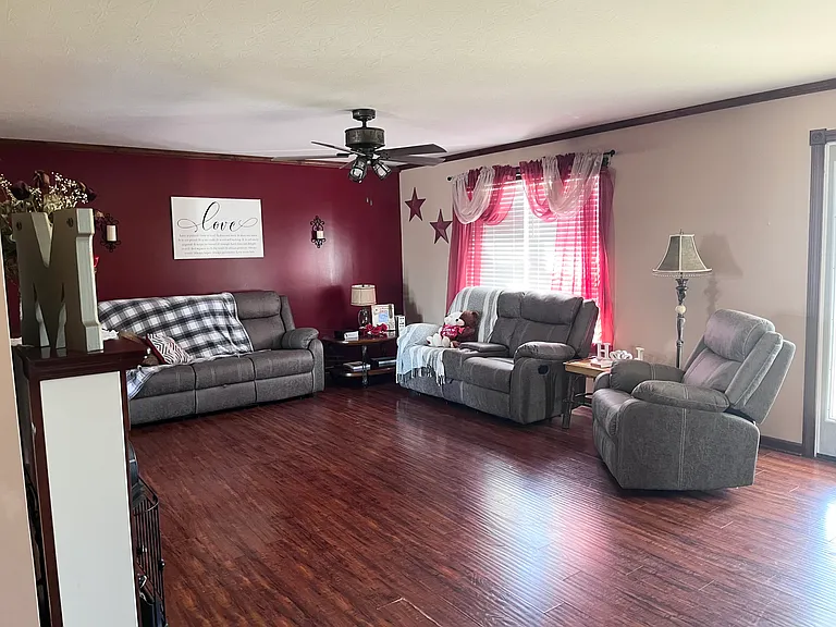 8811 Greenville Rd — Photo 12