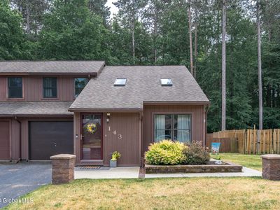 143 Arrow Wood Place, Malta, NY, 12020
