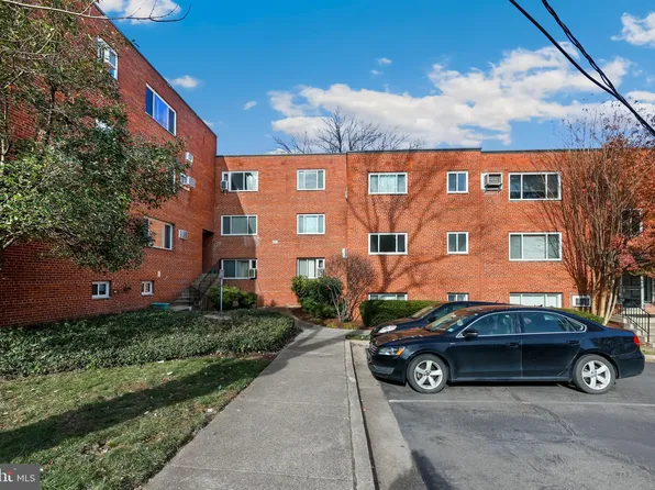 2129 19th St N APT 6, Arlington, VA 22201