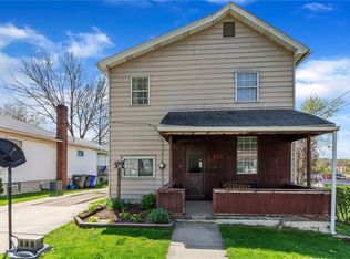 330 Walnut St, Zelienople, PA 16063