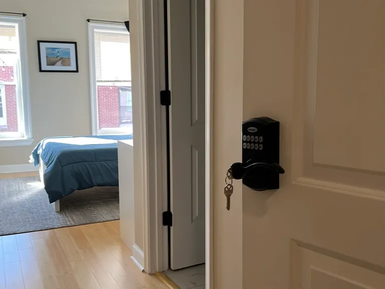 27 S Robinson St — Photo 13