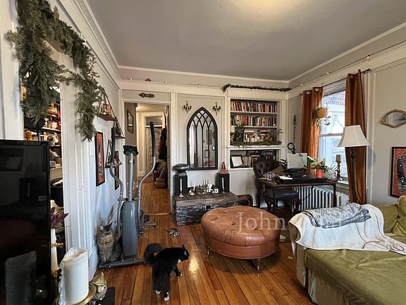 3rd image of 223 South St #1