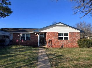 1414 Prospect Dr, Wynnewood, OK 73098