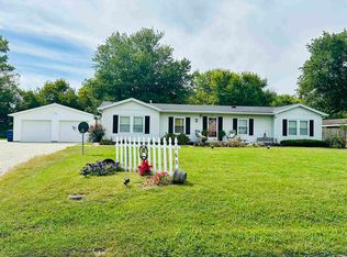 165 Rabbitsville Rd, Mitchell, IN 47446