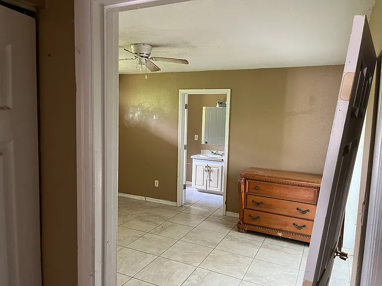 27 Bahia Trce — Photo 13