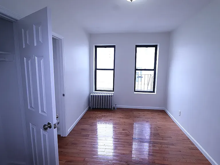 37-33 College Point Blvd #C4H — Photo 3