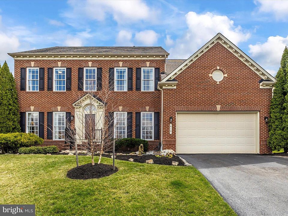 1st image of 619 Glenbrook Dr