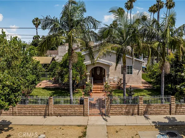 14305 Kittridge St, Van Nuys, CA 91405