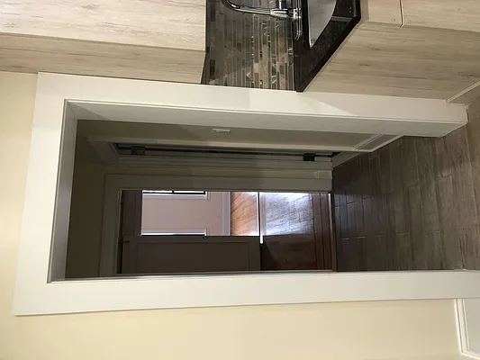 Rented by Metropolis International Realty Inc. | media 7