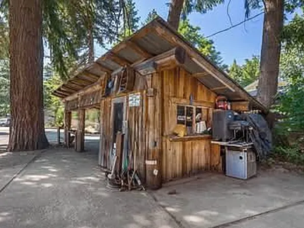 6 Jennings Rd, Trout Lake, WA 98650