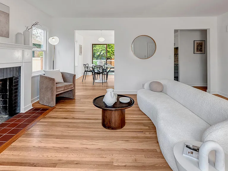 808 W Armour St — Photo 19