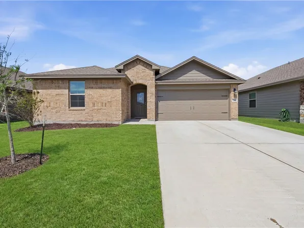 7710 Bronco Buster Dr, Corpus Christi, TX 78414