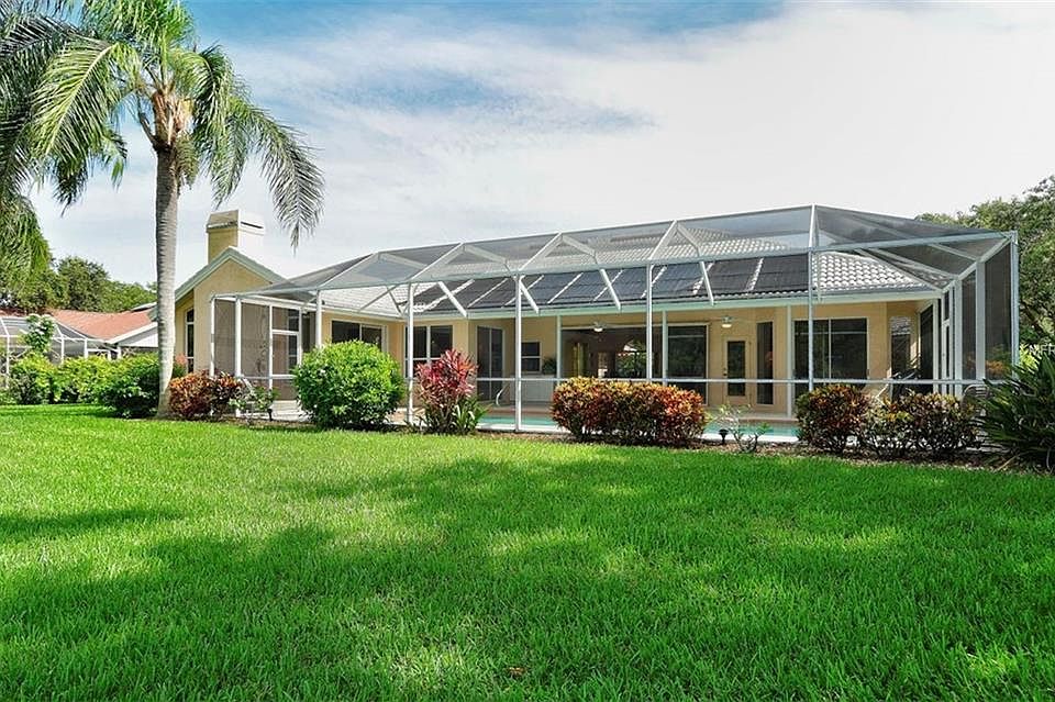 1st image of 8499 Woodbriar Dr