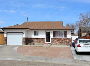 9 Bridgeport Cir, Pueblo, CO 81003