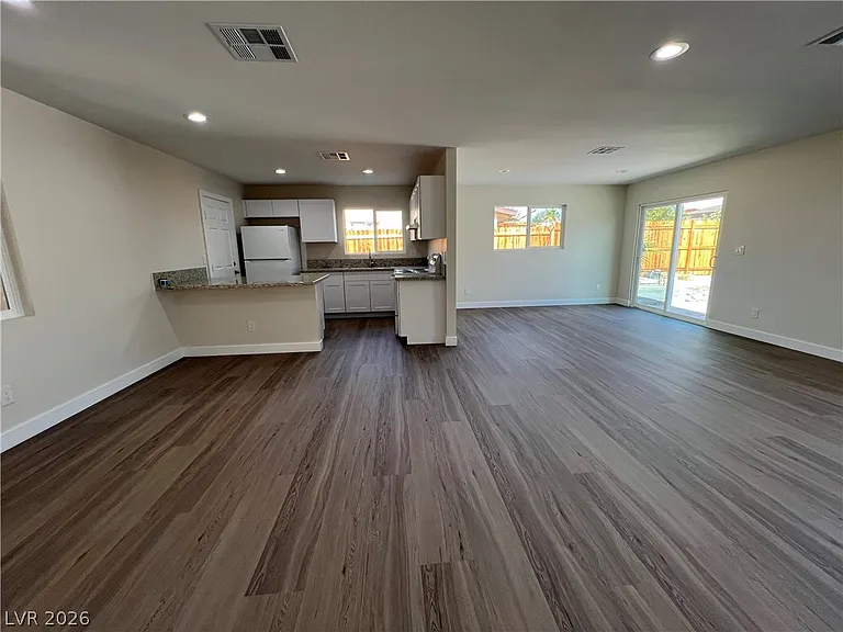3608 W Bonanza Rd — Photo 4