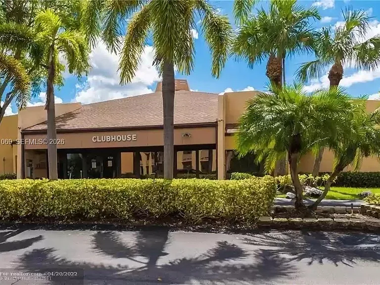 6870 Royal Palm Blvd #111M — Photo 4