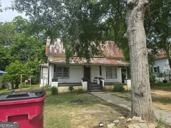 269 N Dooley St, Hawkinsville, GA 31036