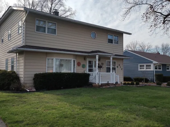 512 N Prospect Manor Ave, Mount Prospect, IL 60056
