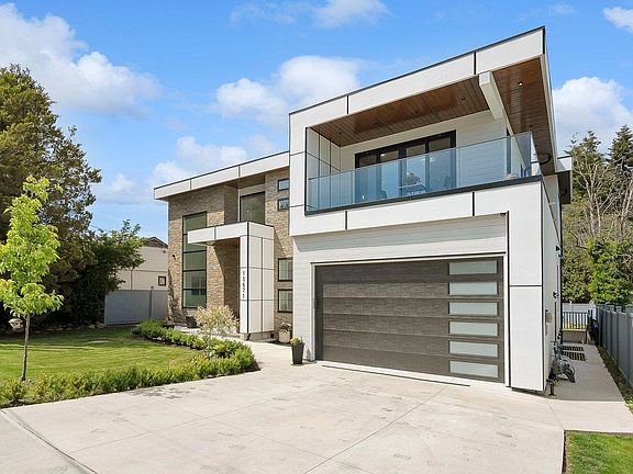 2nd image of 15671 Roper Ave