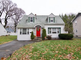 47 Bither St, Springfield, MA 01118