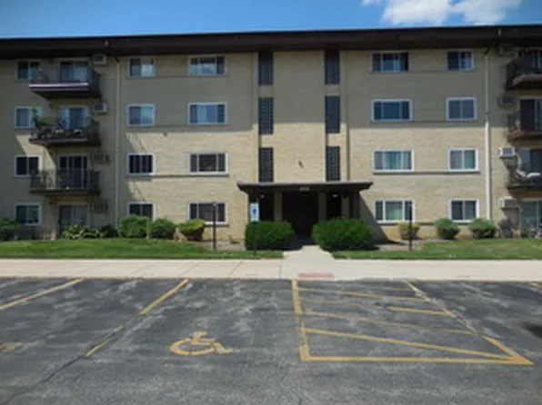 535 S Cleveland Ave APT 202, Arlington Heights, IL 60005