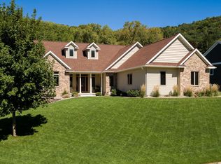 3015 Baier Ln, La Crosse, WI 54601