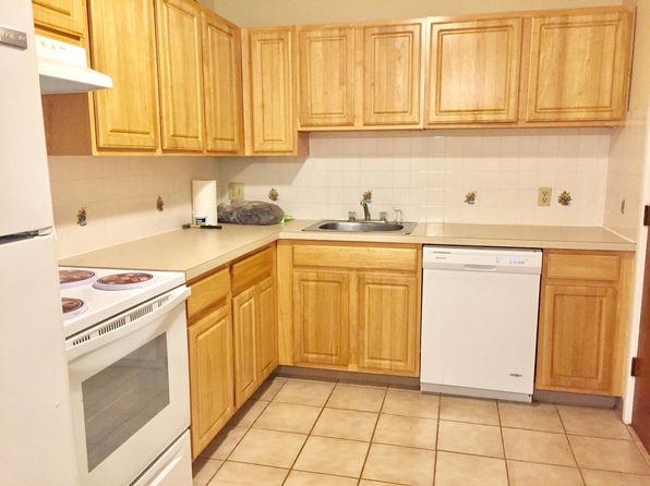 65 Mayflower Ave #18
