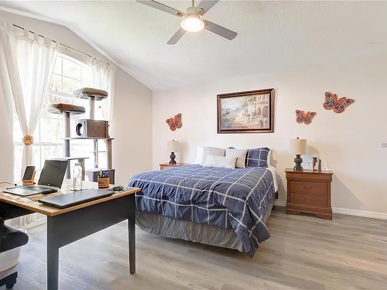 1014 Prey Ct — Photo 9