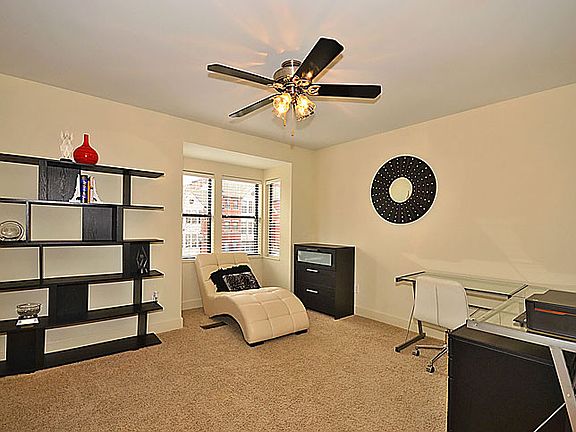 5th image of 516 W 10th St
