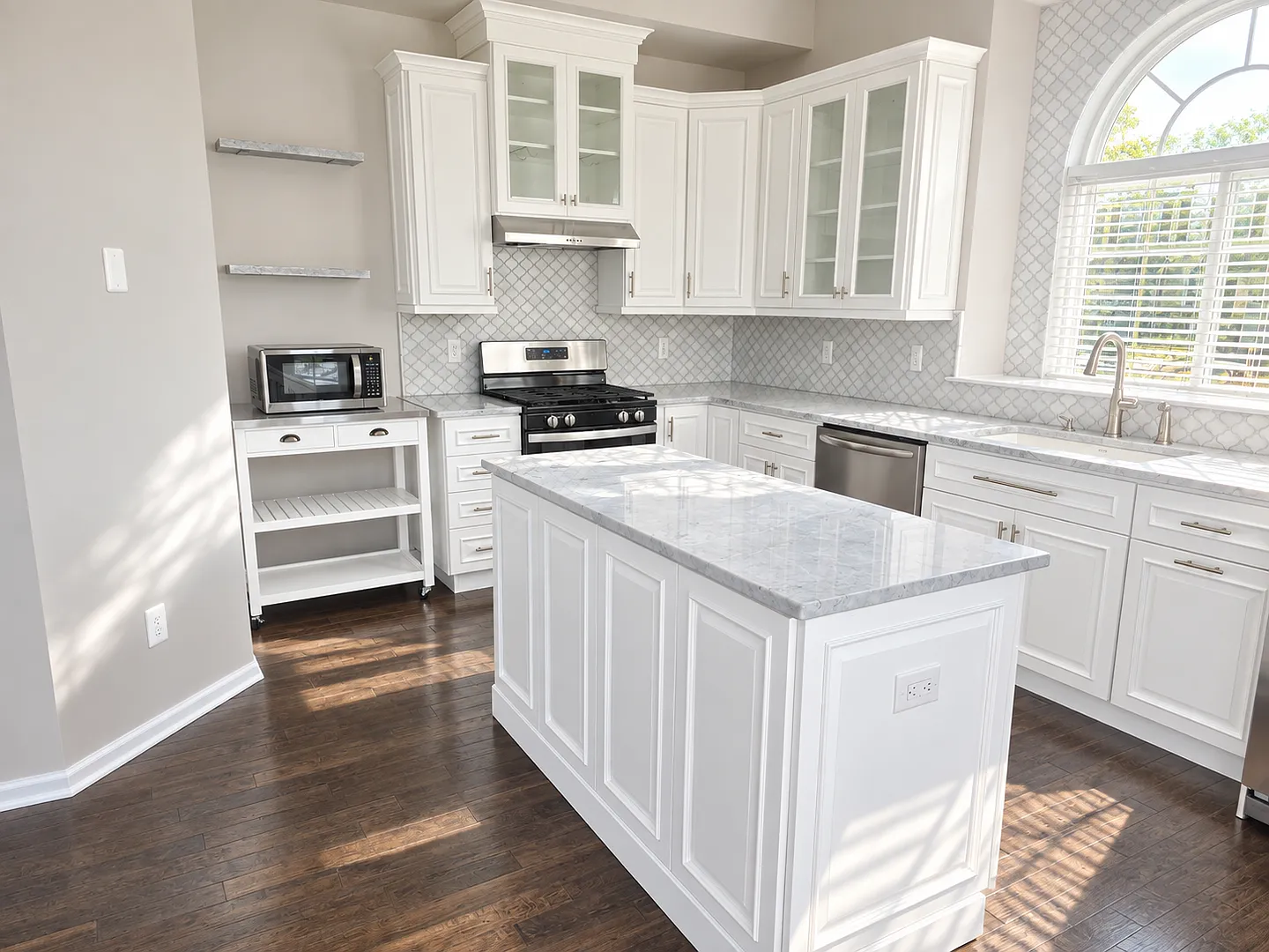 Gorgeous 3BR 2.5 Bath Twin in Providence Reserve — Photo 3