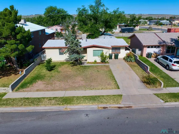 1047 Pate St, Carlsbad, NM 88220