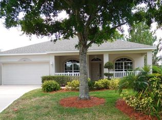 2260 Calvert Ct, Clermont, FL 34711