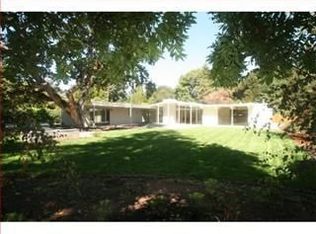 931 Peninsula Way, Menlo Park, CA 94025