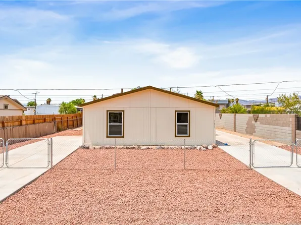 5677 S Pearl St, Fort Mohave, AZ 86426