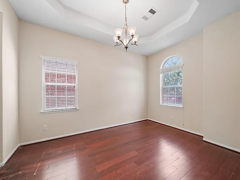 21614 Mid Peak Way — Photo 4