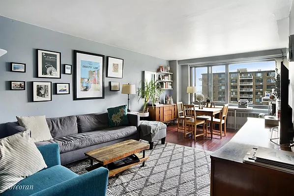 Sold by Corcoran | media 14