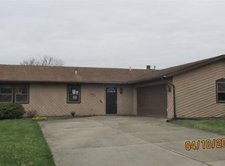 301 E Hickory Grove Rd, Hartford City, IN 47348