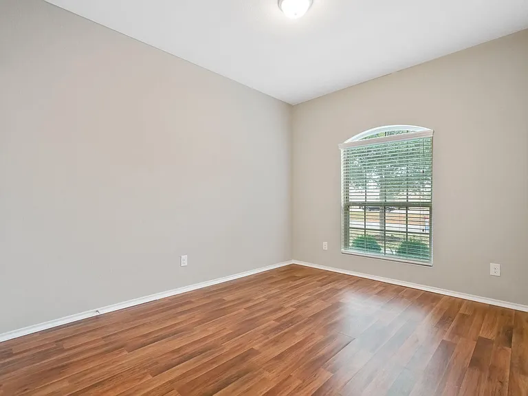 967 Oak Terrace Dr — Photo 10