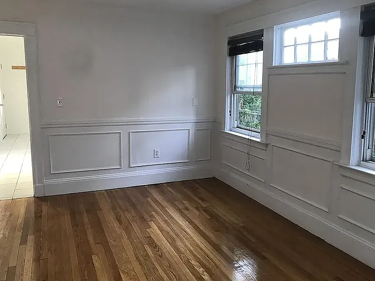 28 Trapelo St — Photo 8