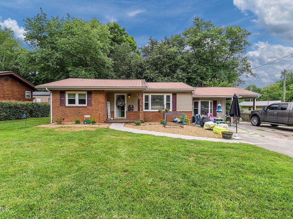 1st image of 126 Dennison Dr