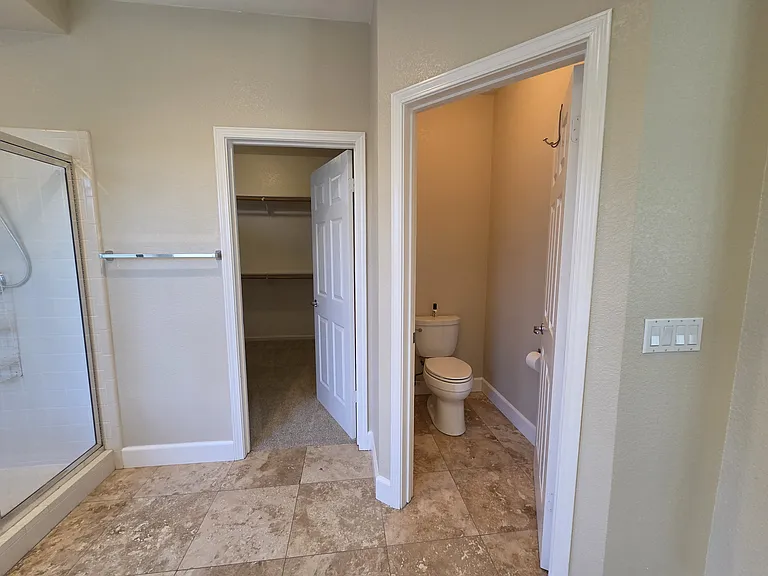 1406 Yukon St — Photo 46