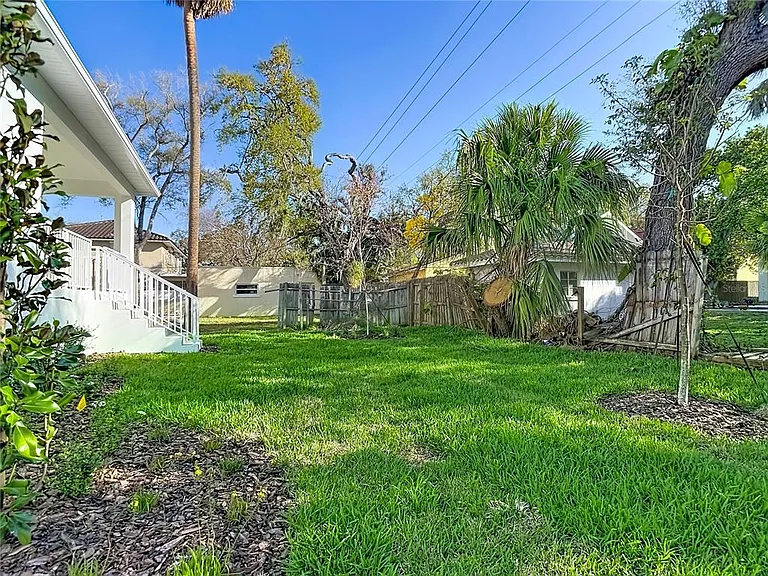 410 S West Shore Blvd — Photo 85