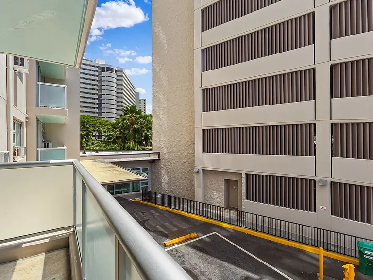 3009 Ala Makahala Pl #206 — Photo 15